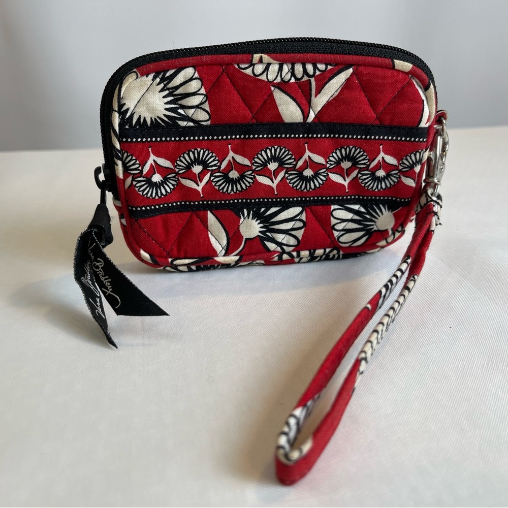 Vera Bradley | Deco Daisy Red TECH CASE Zippered Wristlet Earbuds Cord Charger